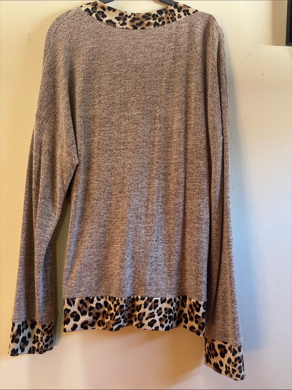 Women's Animal Print Wrap Sweater - Picture 4 of 9